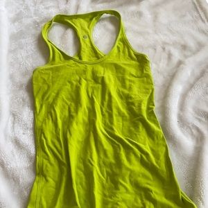 Lululemon tank!